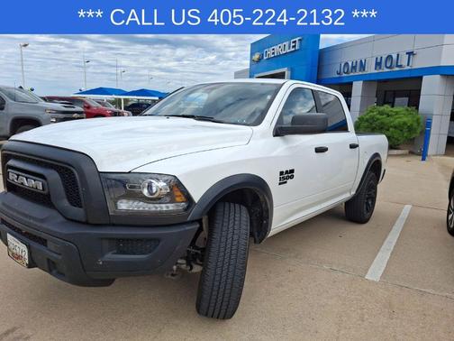 2024 RAM 1500 Classic Warlock Crew Cab 4x4 5'7' Box