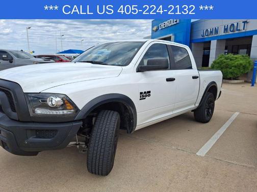 2024 RAM 1500 Classic Warlock Crew Cab 4x4 5'7' Box