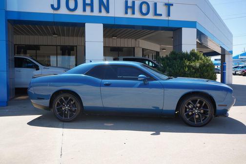 Frostbite 2023 Dodge Challenger SXT