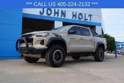 Sand Dune Metallic 2023 Chevrolet Colorado ZR2