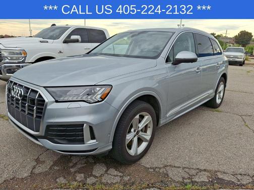 2024 Audi Q7 45 Premium Plus