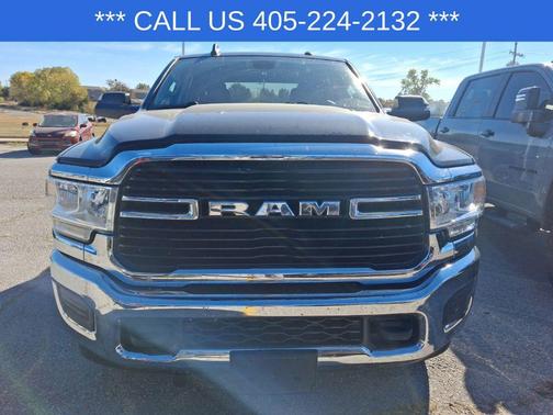 2019 RAM 3500 Big Horn Crew Cab 4x4 6'4' Box