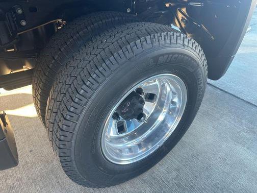 2026 Chevrolet Silverado 3500 LT