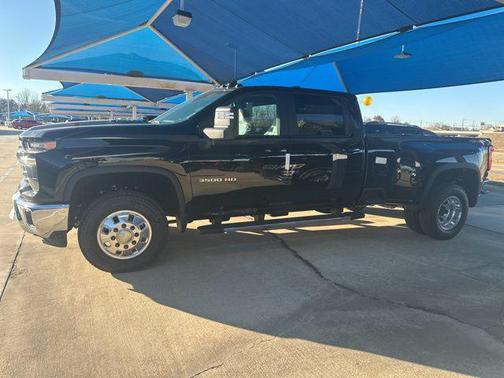 2026 Chevrolet Silverado 3500 LT