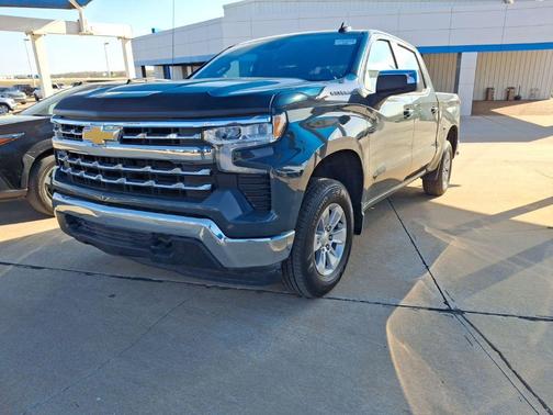 Cypress Gray 2025 Chevrolet Silverado 1500 LT