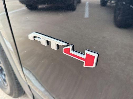 2023 GMC Terrain AWD AT4