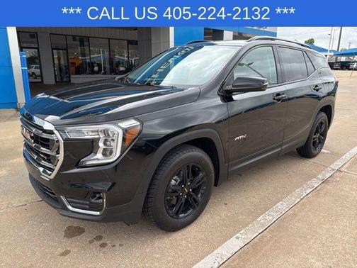 2023 GMC Terrain AWD AT4