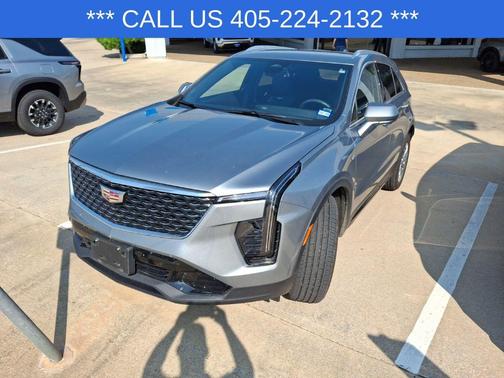 2025 Cadillac XT4 Premium Luxury