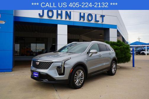 2025 Cadillac XT4 Premium Luxury