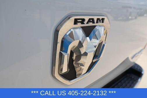 Bright White Clearcoat 2022 RAM 1500 Big Horn/Lone Star