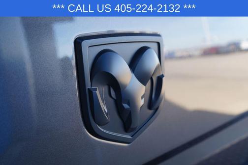 2024 RAM 1500 Classic Warlock Crew Cab 4x4 5'7' Box