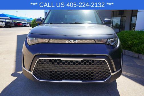 Gravity Gray 2024 Kia Soul LX