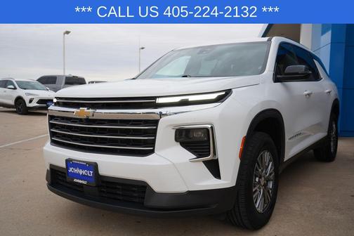 2025 Chevrolet Traverse LT