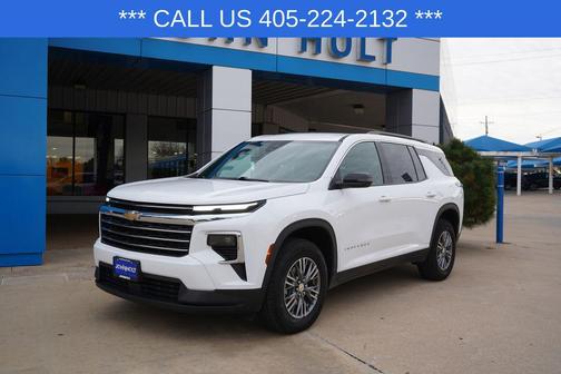 2025 Chevrolet Traverse LT