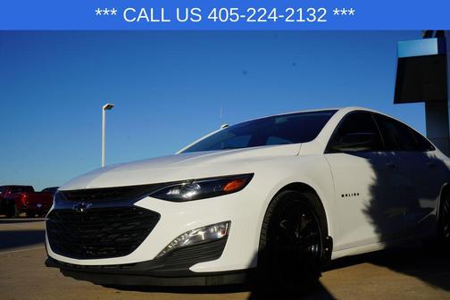 2022 Chevrolet Malibu FWD LT