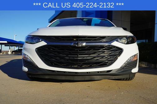 2022 Chevrolet Malibu FWD LT