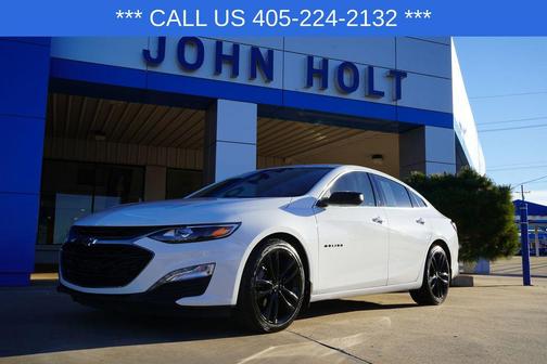 2022 Chevrolet Malibu FWD LT