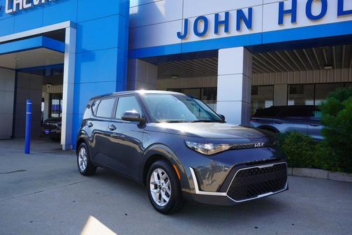 2024 Kia Soul LX