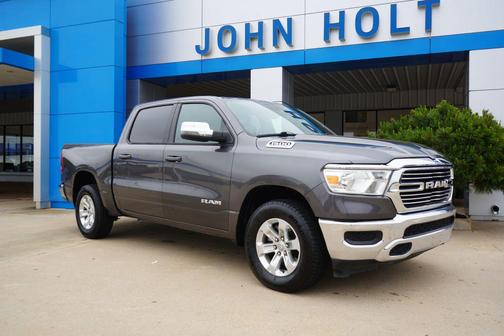 Granite Crystal Metallic Clearcoat 2024 RAM 1500 Laramie