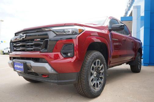 Radiant Red 2026 Chevrolet Colorado Z71