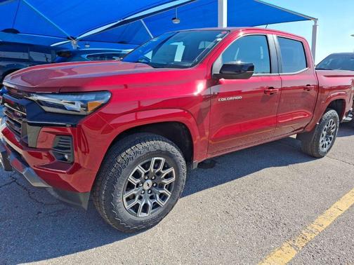 Radiant Red 2026 Chevrolet Colorado Z71