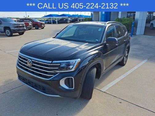 2024 Volkswagen Atlas 2.0T SE w/Technology