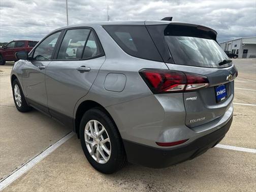 Sterling Gray Metallic 2024 Chevrolet Equinox LS