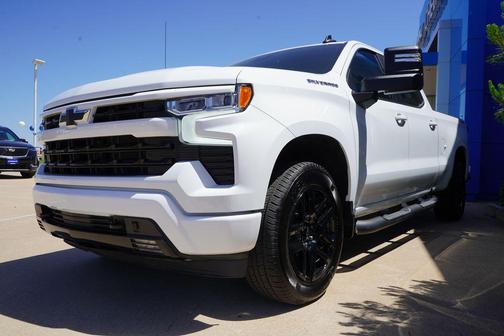 Summit White 2025 Chevrolet Silverado 1500 RST