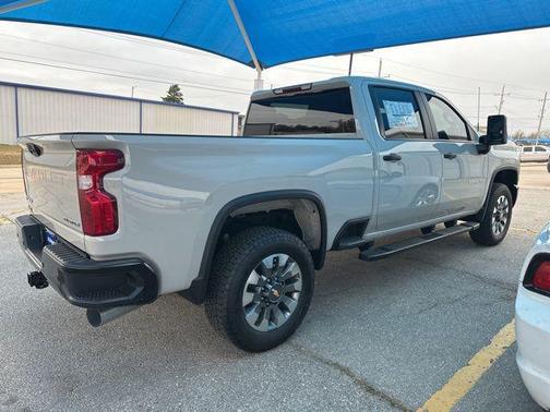2026 Chevrolet Silverado 2500 Custom