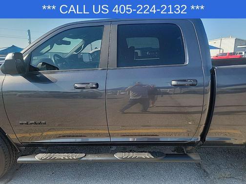 2022 RAM 2500 Big Horn Crew Cab 4x4 6'4' Box