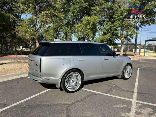 2023 Land Rover Range Rover First Edition