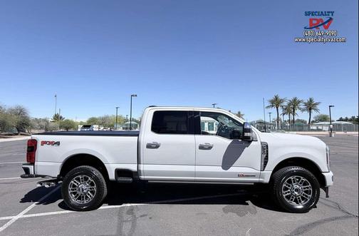 Avalanche 2025 Ford F-350 Platinum