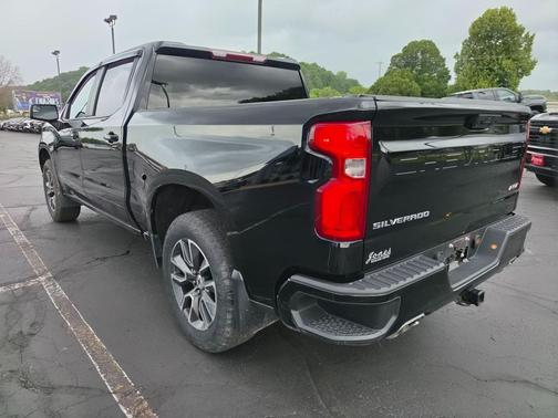 Black 2022 Chevrolet Silverado 1500 RST