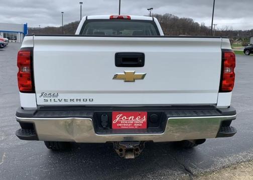 Photo 5 of 32 of 2015 Chevrolet Silverado 3500 WT