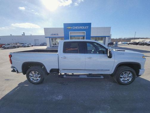 2026 Chevrolet Silverado 3500 High Country