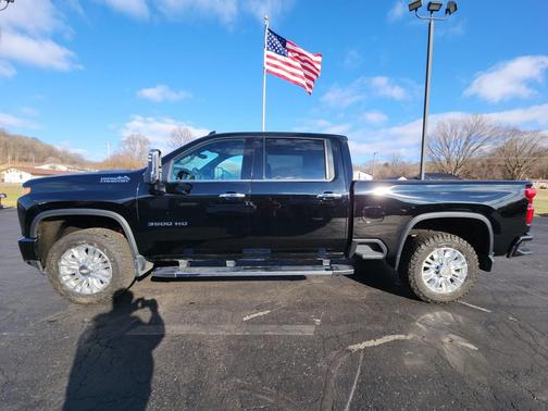 2022 Chevrolet Silverado 3500 High Country