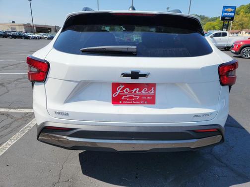 2026 Chevrolet Trax FWD ACTIV