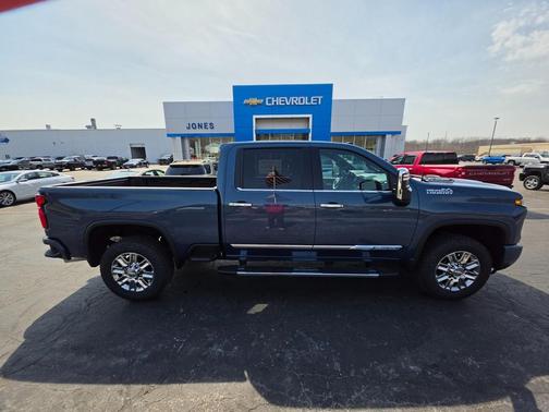 Lakeshore Blue Metallic 2026 Chevrolet Silverado 2500 High Country