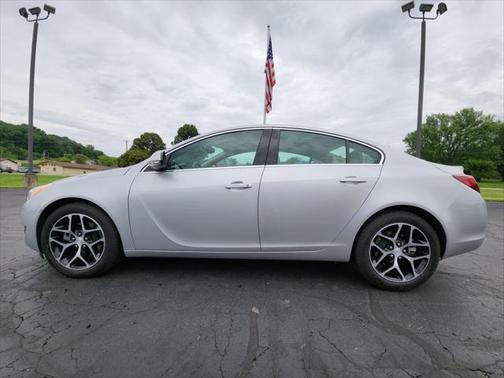 2017 Buick Regal Turbo Sport Touring