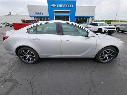 2017 Buick Regal Turbo Sport Touring