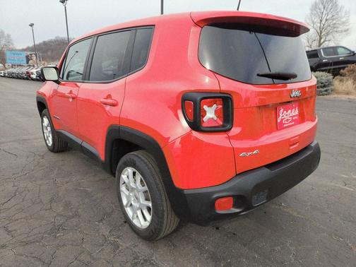 2023 Jeep Renegade Latitude