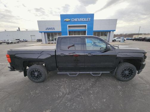 2018 Chevrolet Silverado 1500 2LT