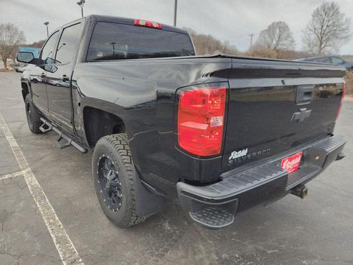 2018 Chevrolet Silverado 1500 2LT