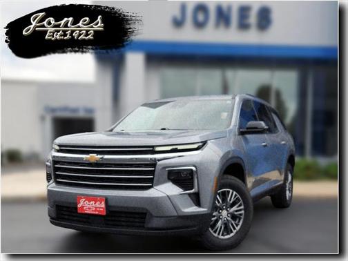 2024 Chevrolet Traverse LT