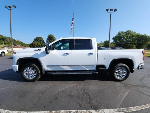 2024 Chevrolet Silverado 2500 High Country
