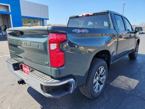 2025 Chevrolet Silverado 1500 LT