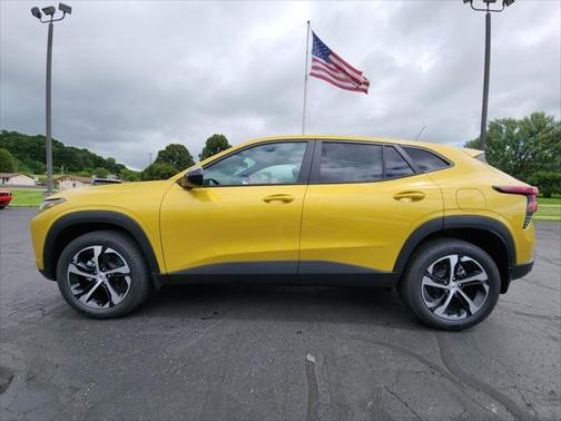 2025 Chevrolet Trax FWD 1RS