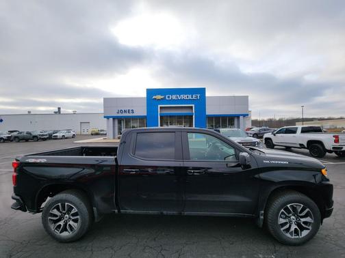 2025 Chevrolet Silverado 1500 RST