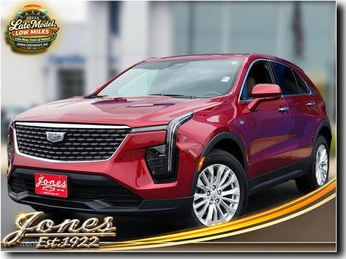 2024 Cadillac XT4 Luxury