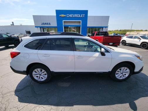2018 Subaru Outback 2.5i Premium